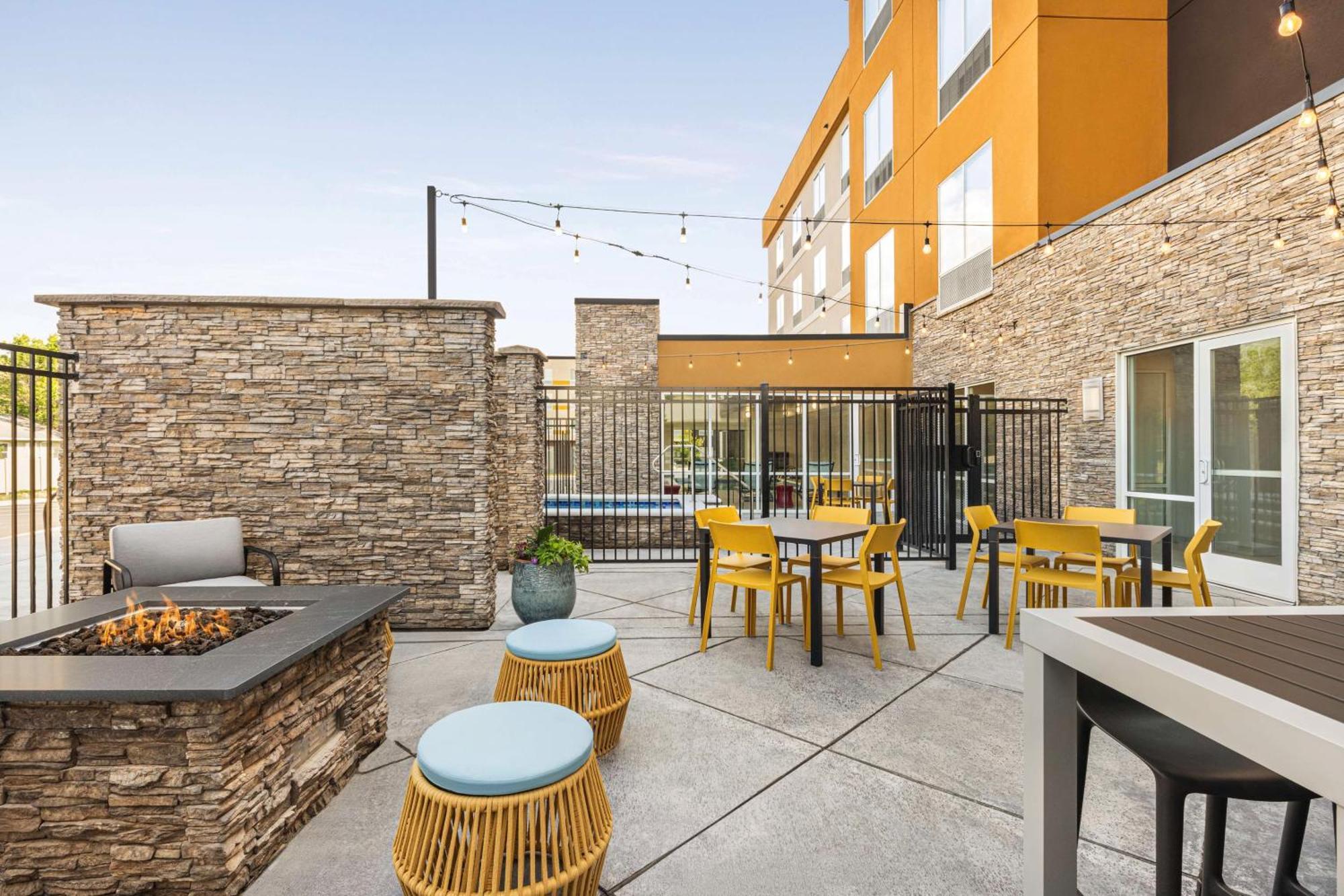 Home2 Suites Livingston Yellowstone Exterior foto